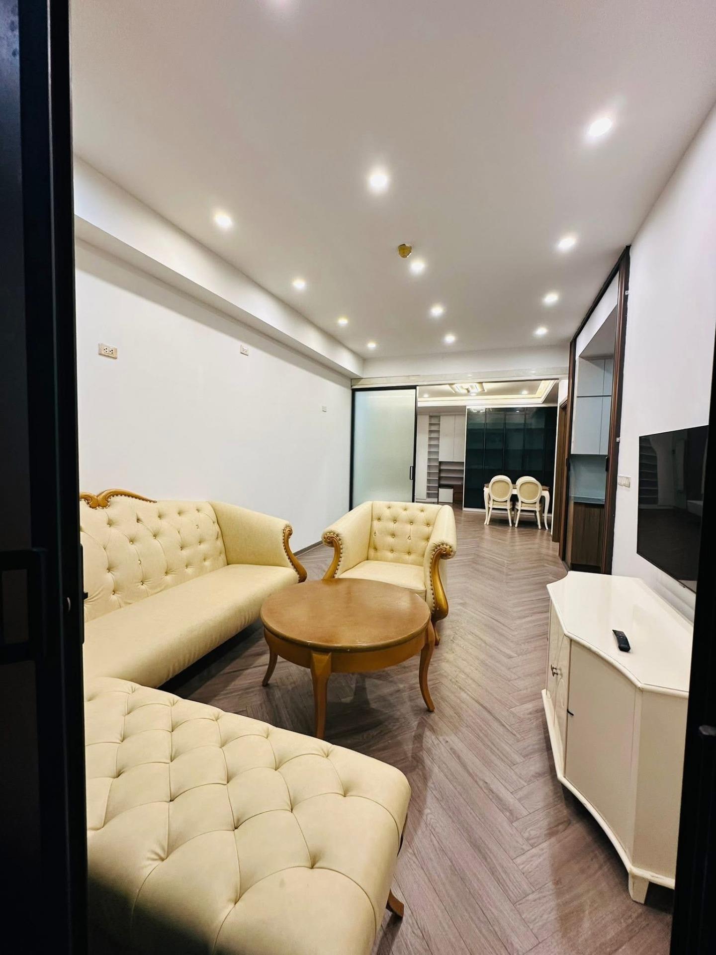 Cần cho thuê gấp chung cư 66 m2 tại Đường Ngọc Hồi - Hoàng Mai - Hà Nội, giá 9,5 triệu/tháng