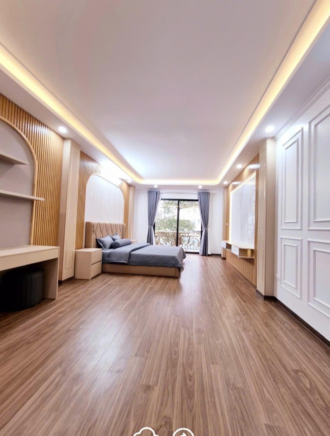 Bán căn nhà đẹp 55 m2 tại Đường Đền Lừ 2 - Tương Mai - Hoàng Mai - Hà Nội, giá 33,2 tỷ