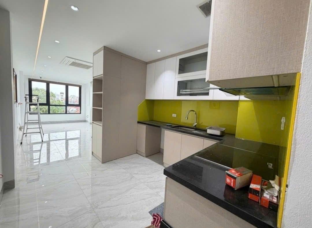 Cần bán gấp bán nhanh nhà shr 40 m2 tại Đường Đền Lừ 2 - Tương Mai - Hoàng Mai, giá 26,5 tỷ