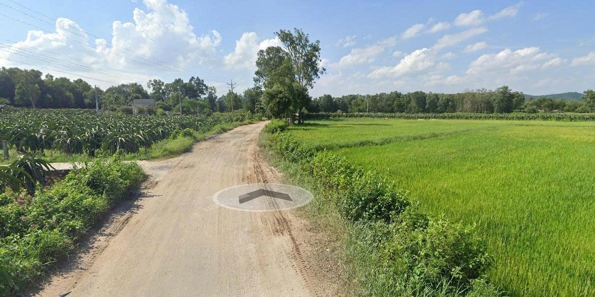 Bán nền đất 1324,199951171875 m2 tại Xã Tân Bình - La Gi - Bình Thuận, giá 500 triệu