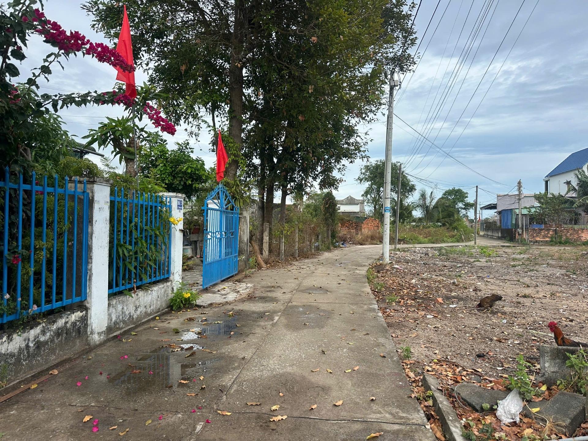 Bán gấp đất nền 160 m2, hướng Tây-Bắc tại Tân Tiến - La Gi - Bình Thuận, giá 800 triệu