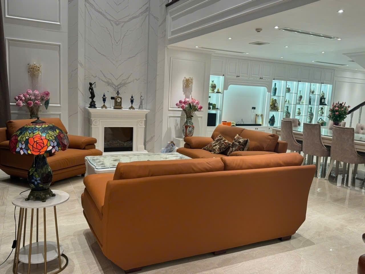 Bán gấp căn 255 m2, giá tốt tại Đường Nguyễn Phong Sắc - Dịch Vọng Hậu - Cầu Giấy - Hà Nội