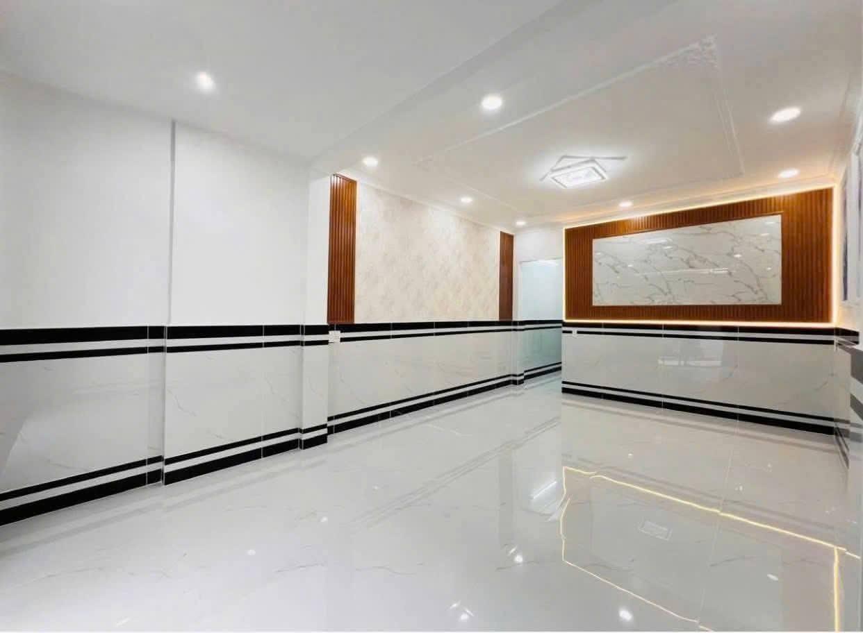 Cần bán ngay nhà riêng 56 m2 tại Đường 3/2 - 14 - Quận 10 - TP Hồ Chí Minh, giá 2,15 tỷ