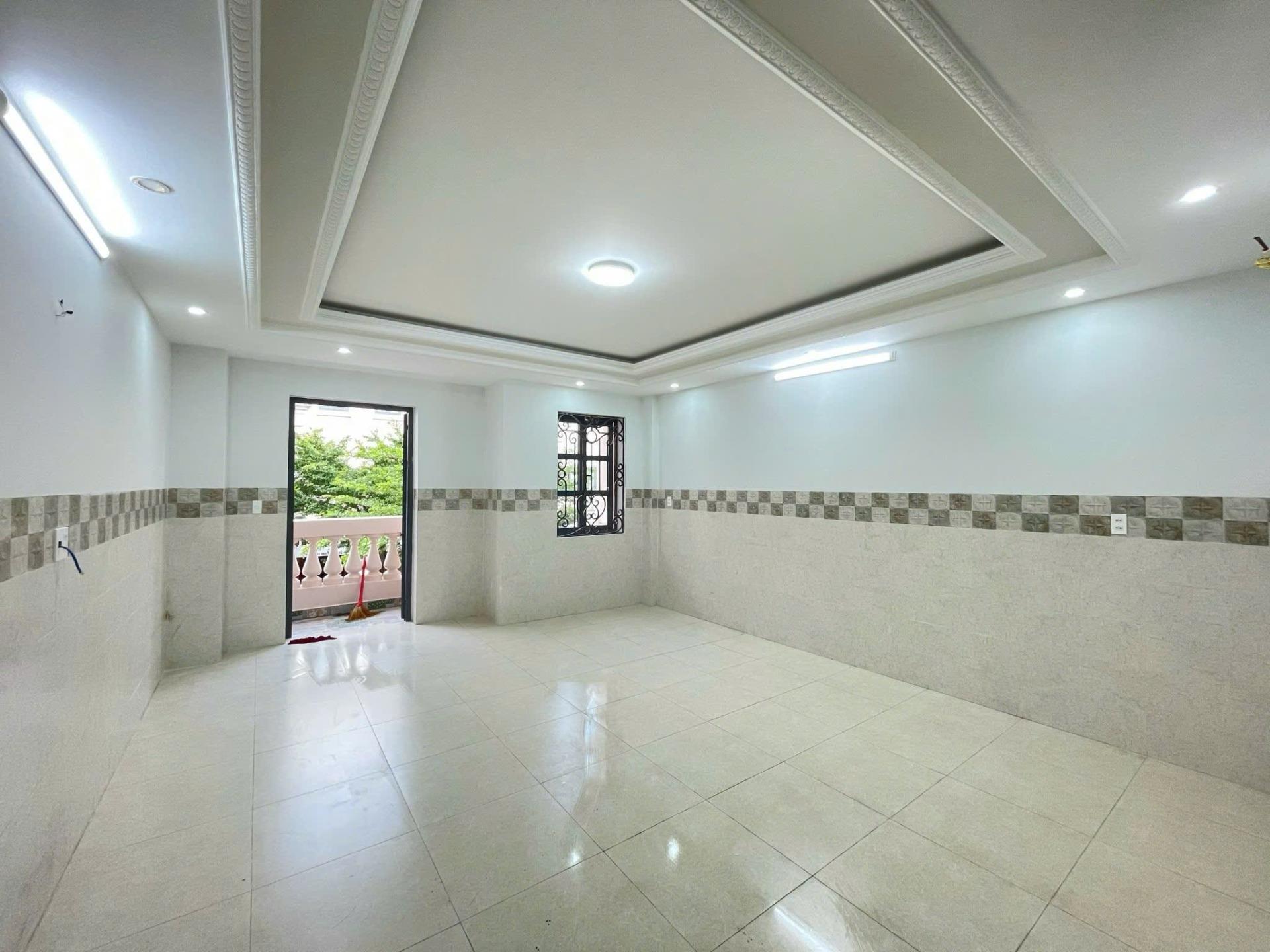 Cho thuê mặt bằng văn phòng- showroom- spa ngay Cityland ParkHills