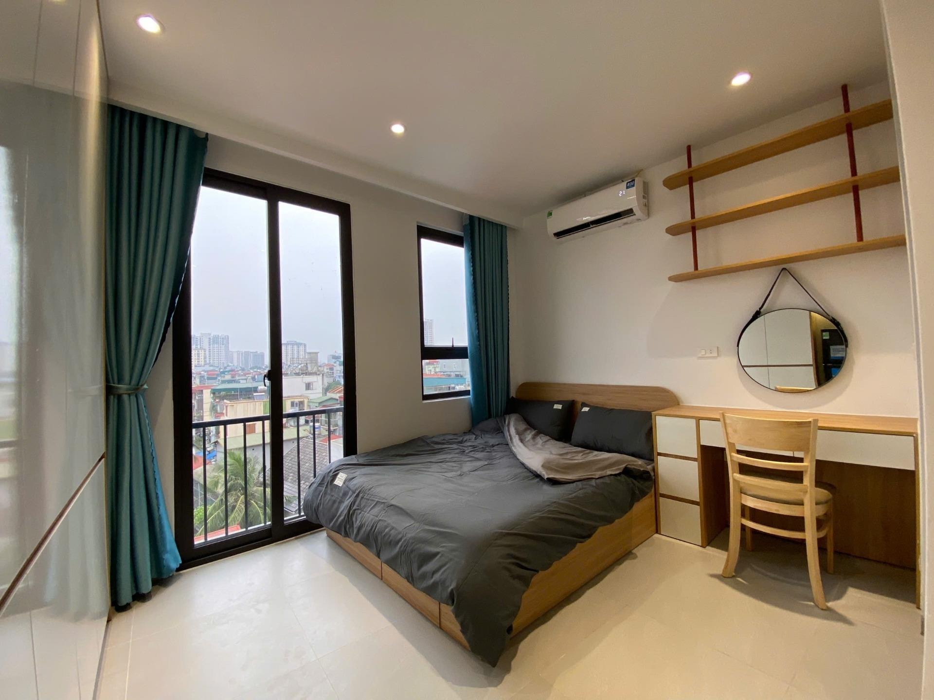 Bán CCMN Định Công 51m2 MT 6m, lô góc, 7 tầng thang máy, 15PKK, ngõ rộng gần phố, DT cực cao, 15 tỷ