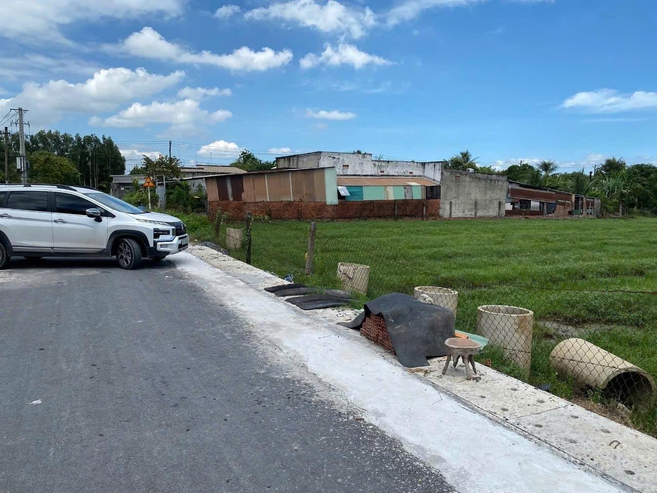 Cần bán ngay nền đất 125 m2 tại Trung Lập Hạ - Củ Chi - TP Hồ Chí Minh, giá 700 tr