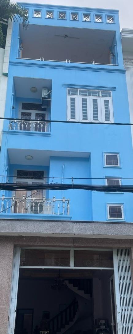 Cần cho thuê căn nhà mặt phố tại Phường Bình Trị Đông B - Bình Tân, 234 m2, giá 10 tr/tháng