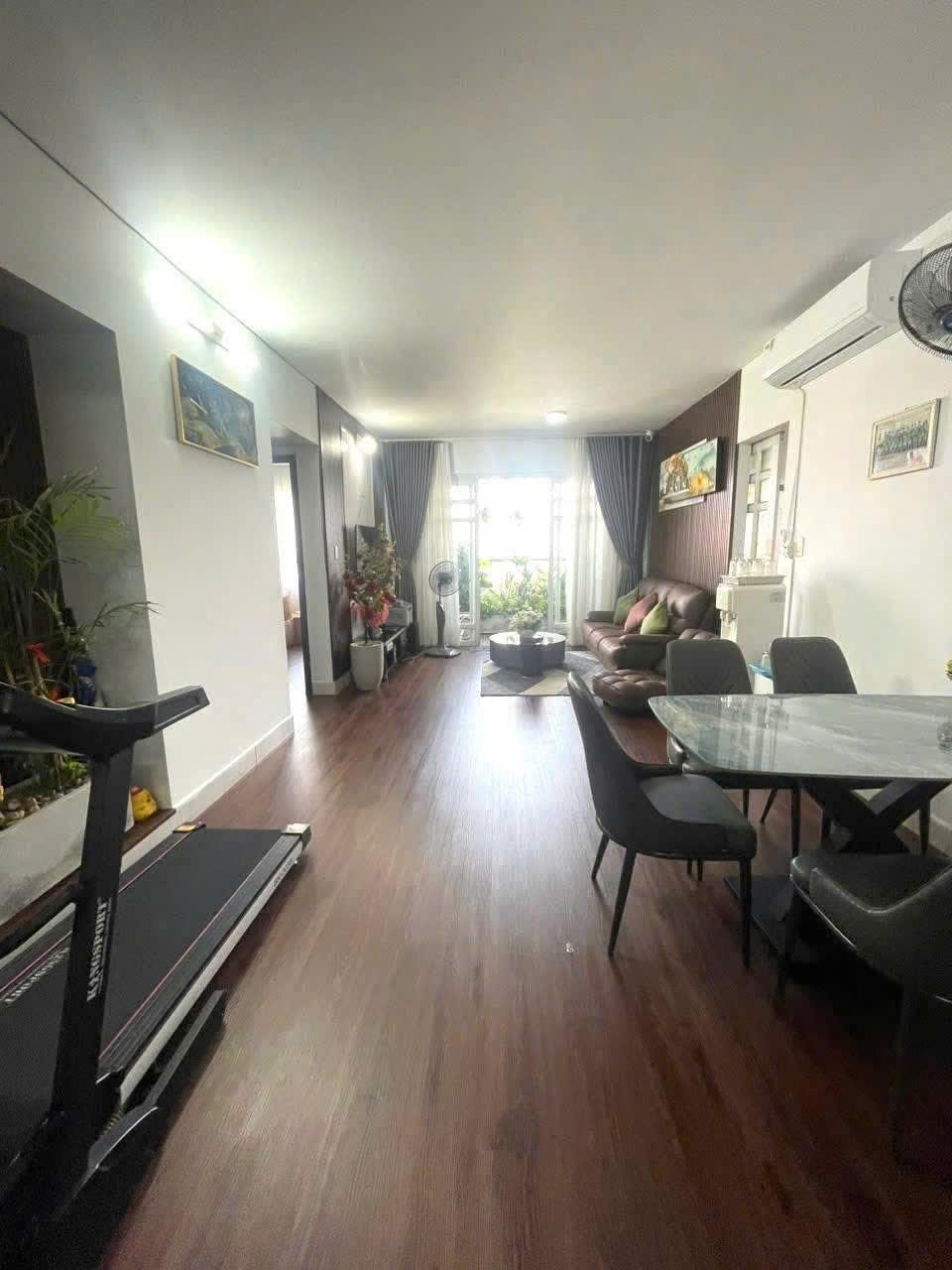 Cho thuê gấp căn hộ chung cư 120 m2 tại Đường Phan Huy Ích - Tân Bình, giá 13 triệu/tháng