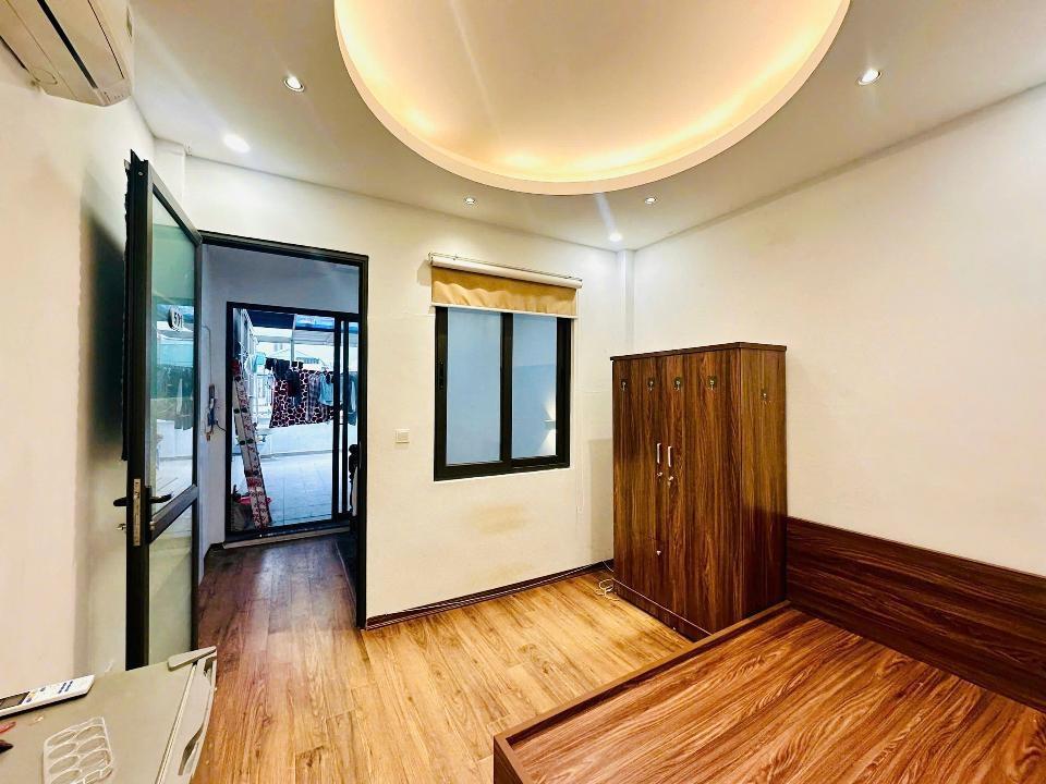 Cho thuê phòng trọ mới xây- Ngõ 7 Thái Hà- giá 3tr5