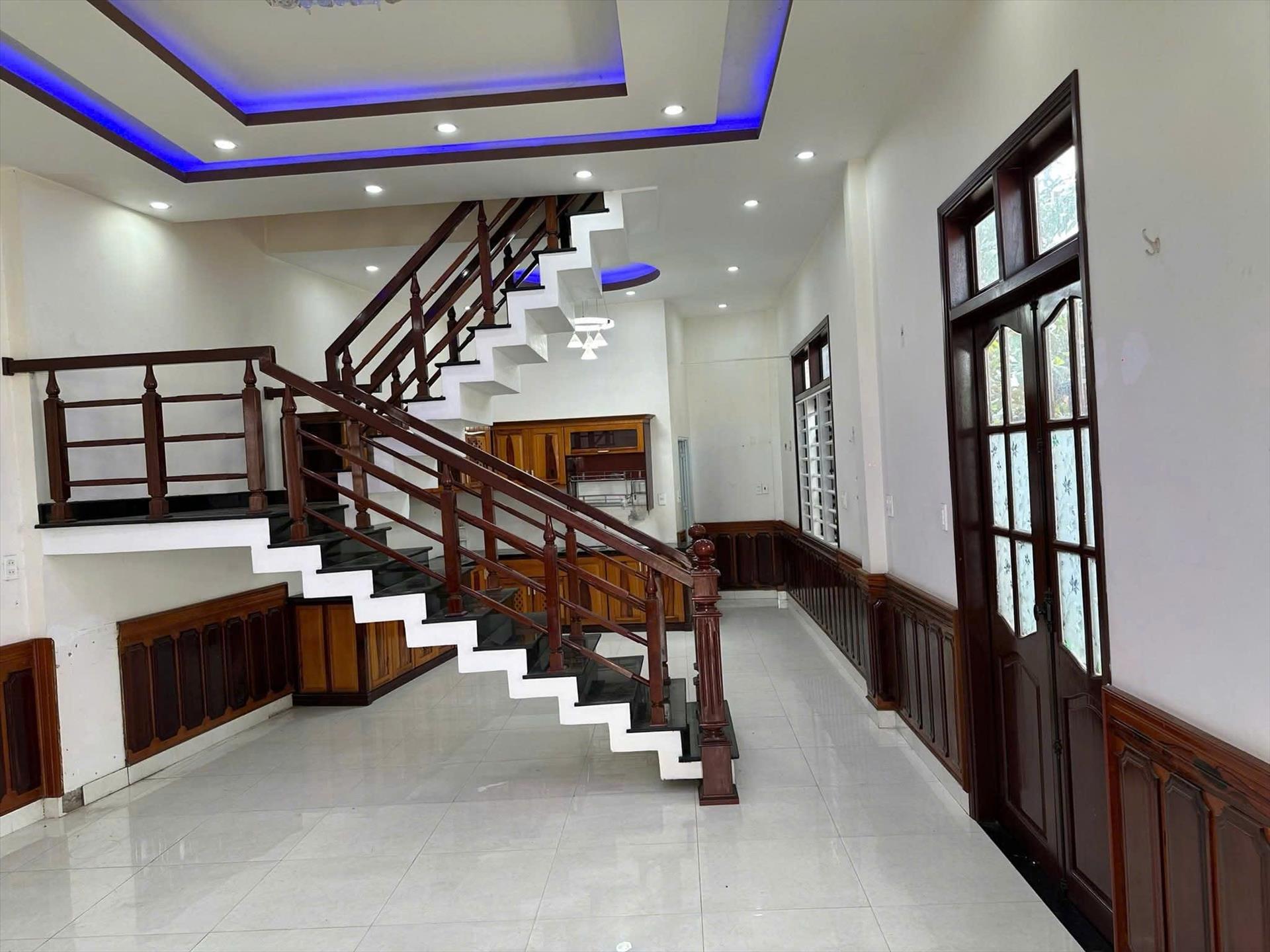 Cần bán gấp nhà riêng sổ đỏ 75 m2 tại Đường Tô Hiệu - Hòa Khánh Bắc - Liên Chiểu, giá 4,2 tỷ