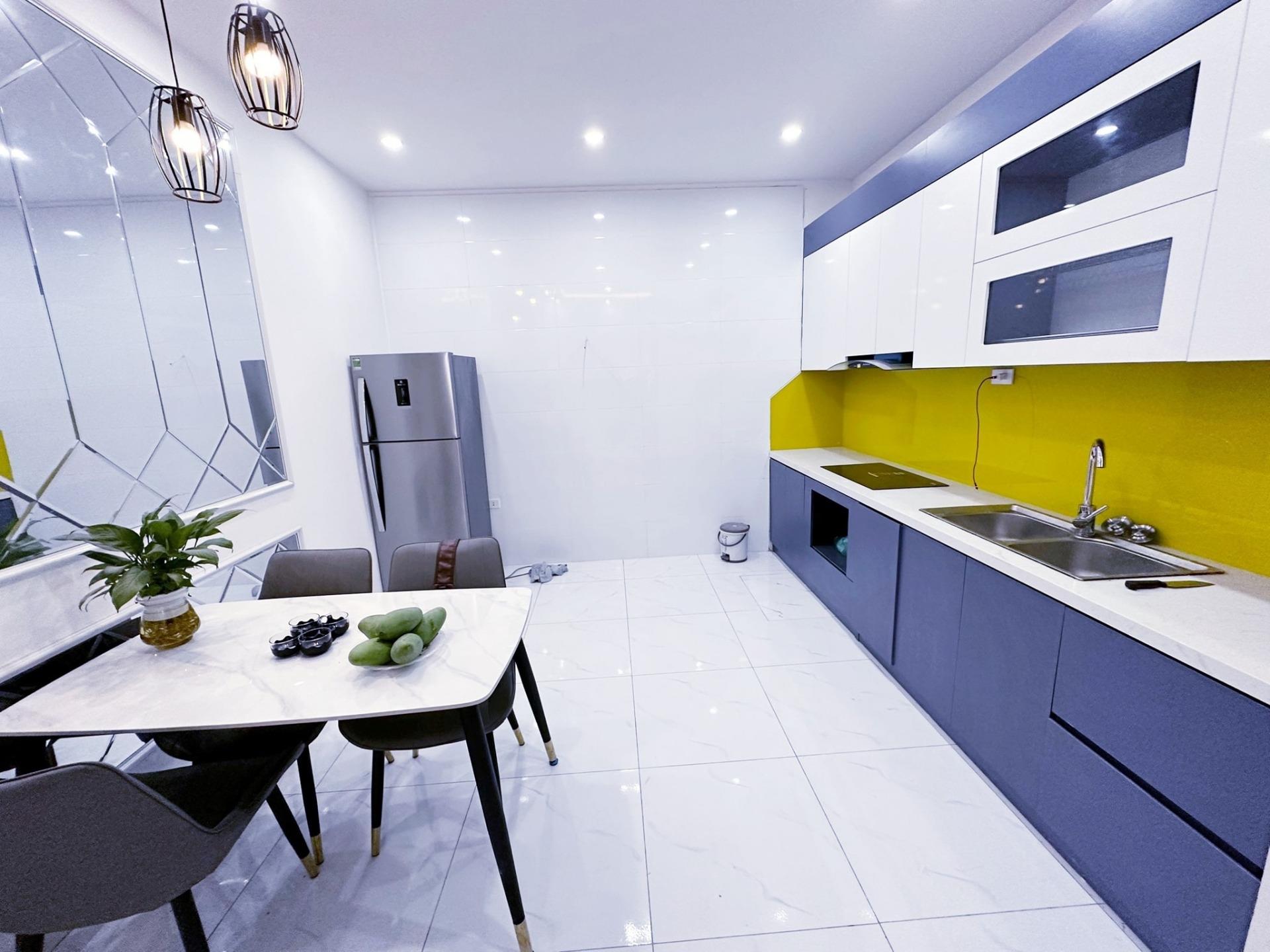 Cần bán gấp bán nhanh căn nhà riêng 50 m2 tại Đường Định Công - Định Công - Hoàng Mai, giá 9,26 tỷ