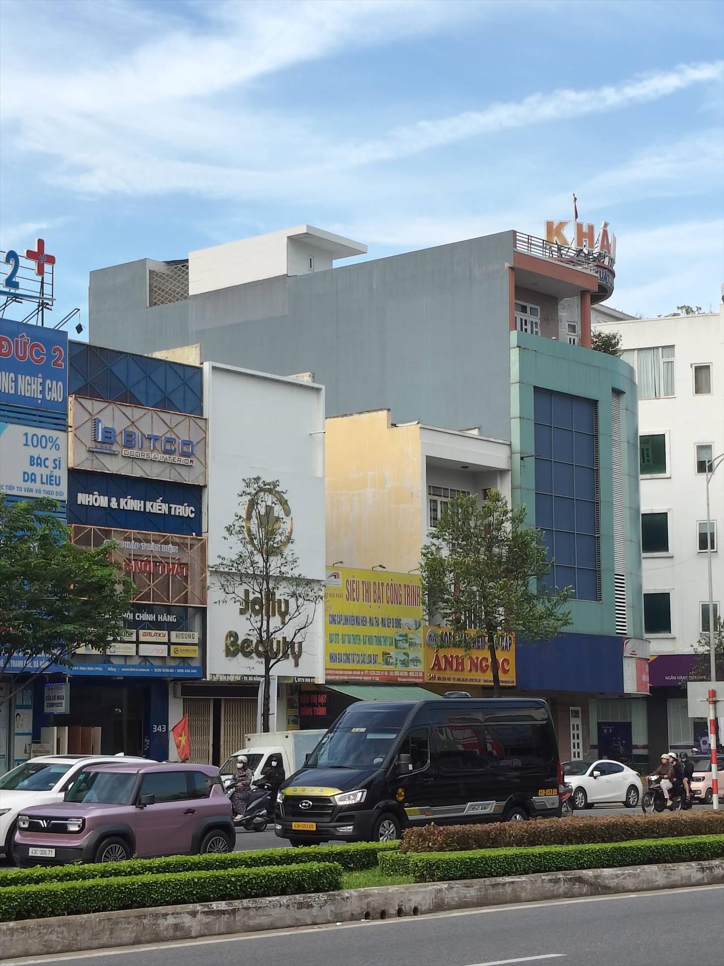 Cần bán gấp bán nhanh nhà mặt tiền 80 m2 tại Đường Điện Biên Phủ - Thanh Khê, giá 17,7 tỷ