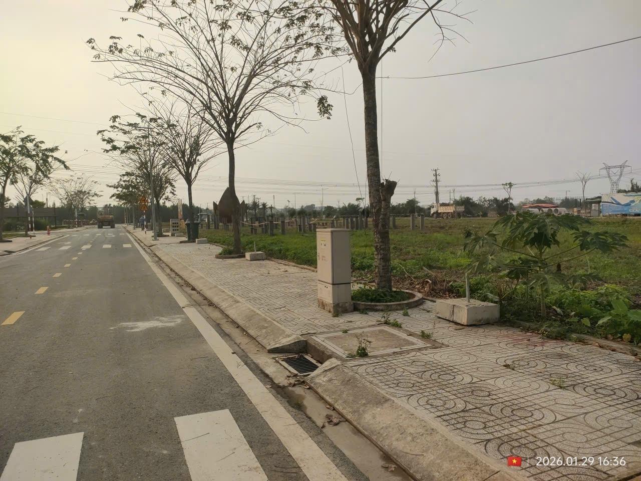 Cần bán gấp đất 90 m2, hướng Tây tại Đường 10 - Đức Hoà Đông - Đức Hòa - Long An, giá 2,57 tỷ