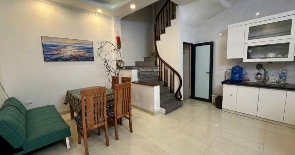 Sở hữu căn nhà riêng 40 m2 tại đường Mễ Trì - Mỹ Đình 1 - Nam Từ Liêm - Hà Nội, giá 6 tỷ