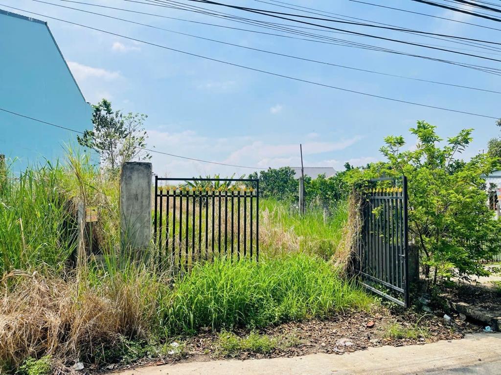 Cần bán gấp bán nhanh đất nền 212 m2 tại Thị trấn Củ Chi - Củ Chi - TP Hồ Chí Minh, giá 680 tr