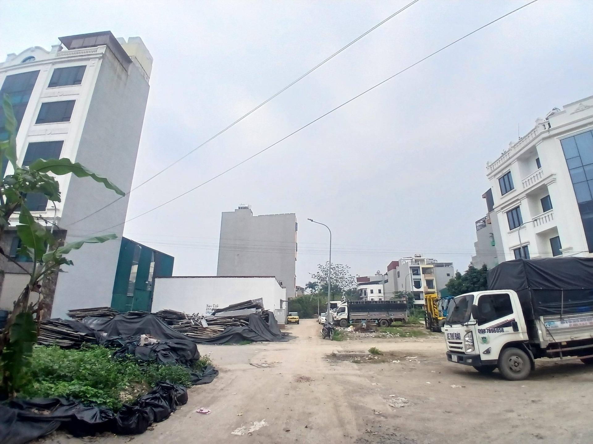 Sở hữu ngay đất nền 62 m2, hướng Đông tại Xã Vân Canh - Hoài Đức - Hà Nội, giá 12,5 tỷ