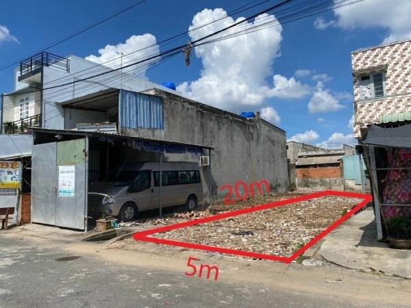 Chuyển nhượng nền đất 150 m2 tại Xã Tân Thông Hội - Củ Chi - TP Hồ Chí Minh, giá 550 triệu