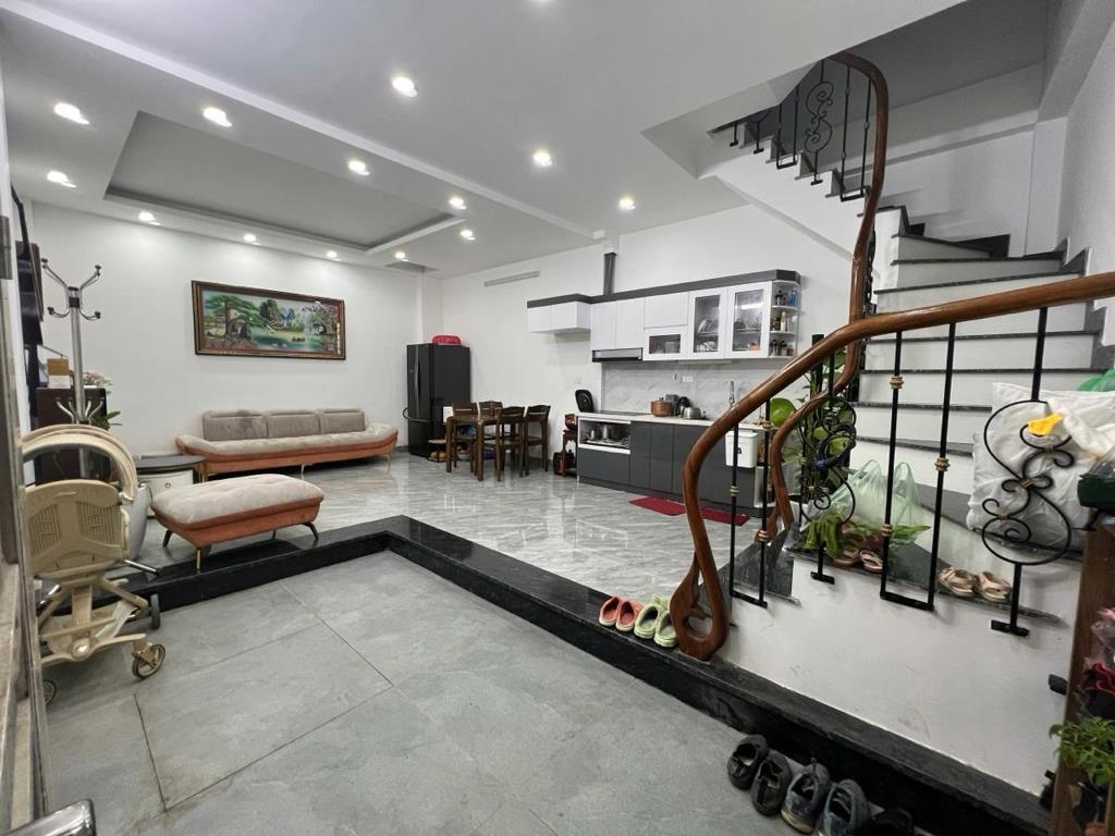 Cần bán nhà riêng 40 m2 tại Đường Đội Cấn - Cống Vị - Ba Đình - Hà Nội, giá 11,5 tỷ