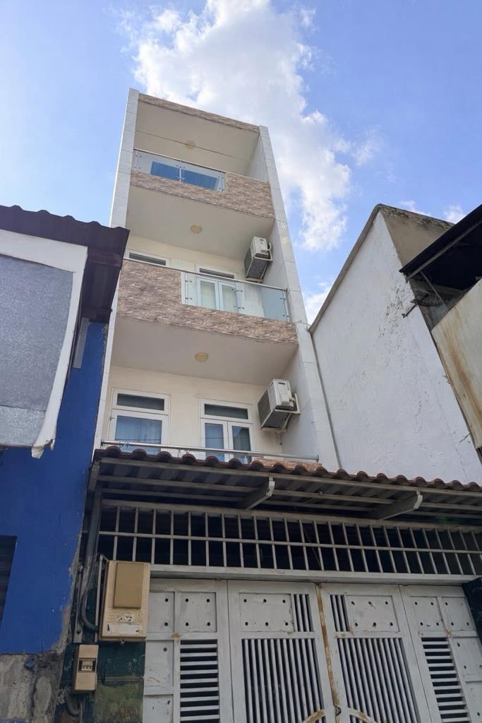 Bán nhanh căn nhà đẹp 40 m2 tại Đường Âu Cơ - 14 - Quận 11 - TP Hồ Chí Minh, giá 6,98 tỷ