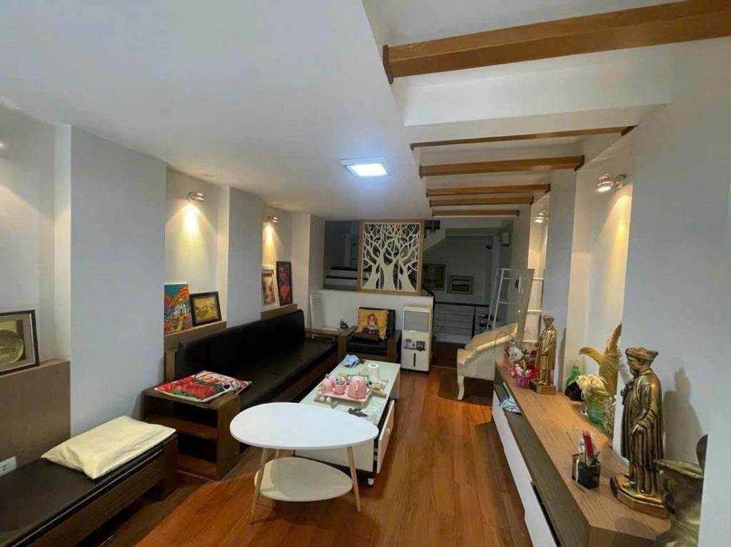 Sở hữu nhà sổ riêng 39 m2 tại Đường An Dương Vương - Phú Thượng - Tây Hồ - Hà Nội, giá 10,7 tỷ