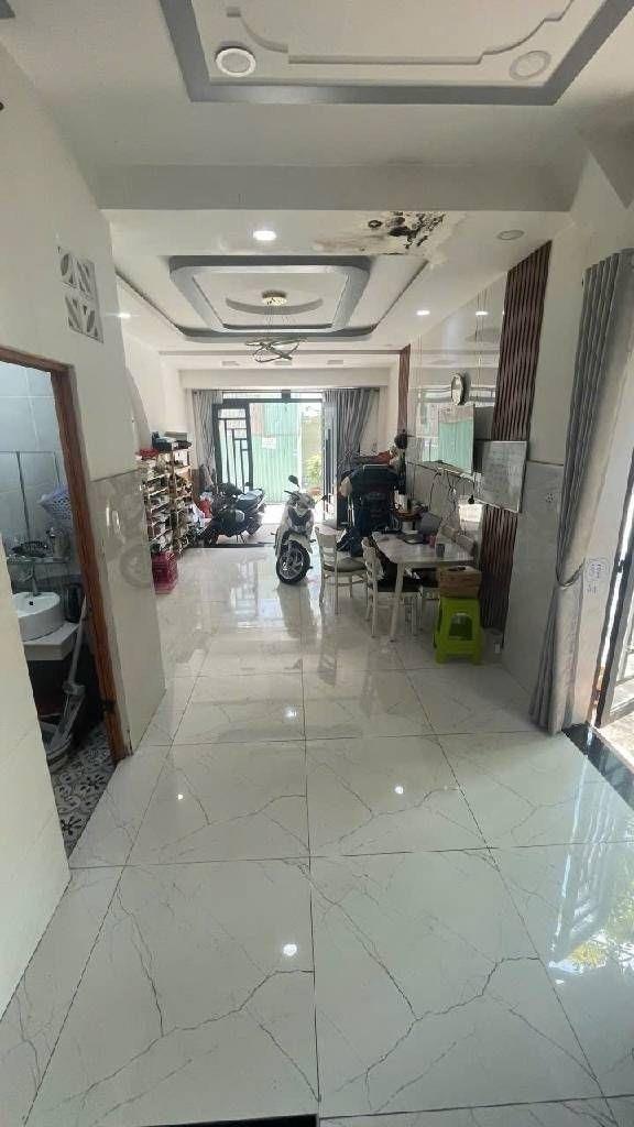 Sở hữu ngay nhà riêng sổ đỏ 60 m2 tại Đường Lê Văn Quới - Bình Hưng Hòa A - Bình Tân, giá 5,15 tỷ