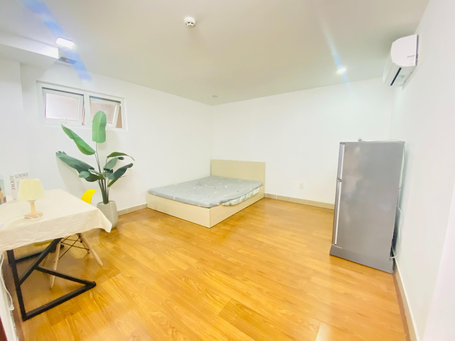 Cần cho thuê gấp phòng 20 m2 tại Đường Cộng Hòa - 4 - Tân Bình - TP Hồ Chí Minh, giá 4 triệu/tháng