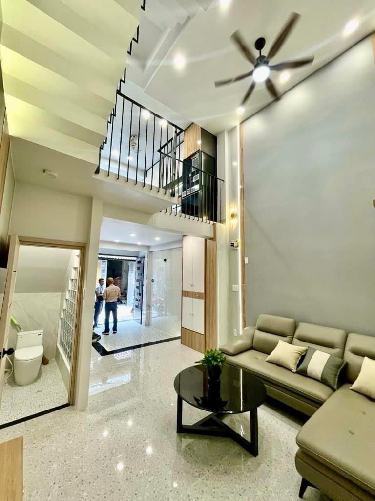 Bán gấp nhà shr 63 m2 tại Đường Dương Thị Mười - Tân Chánh Hiệp - Quận 12, giá 1,25 tỷ