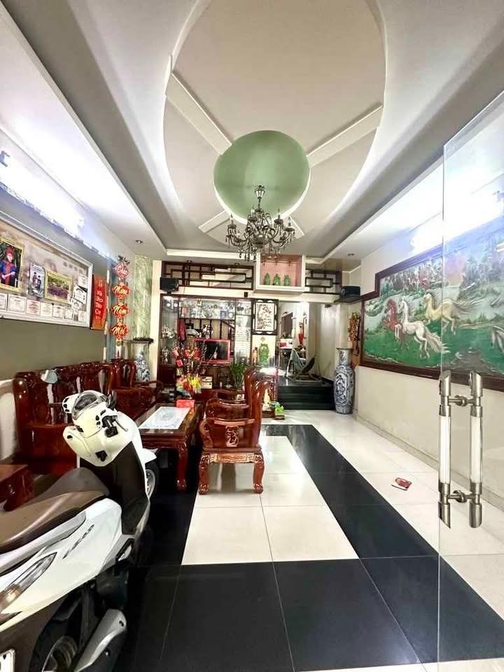 Cần bán gấp bán nhanh nhà sổ riêng 64 m2 tại Đường Hòa Hưng - 13 - Quận 10, giá 1,75 tỷ