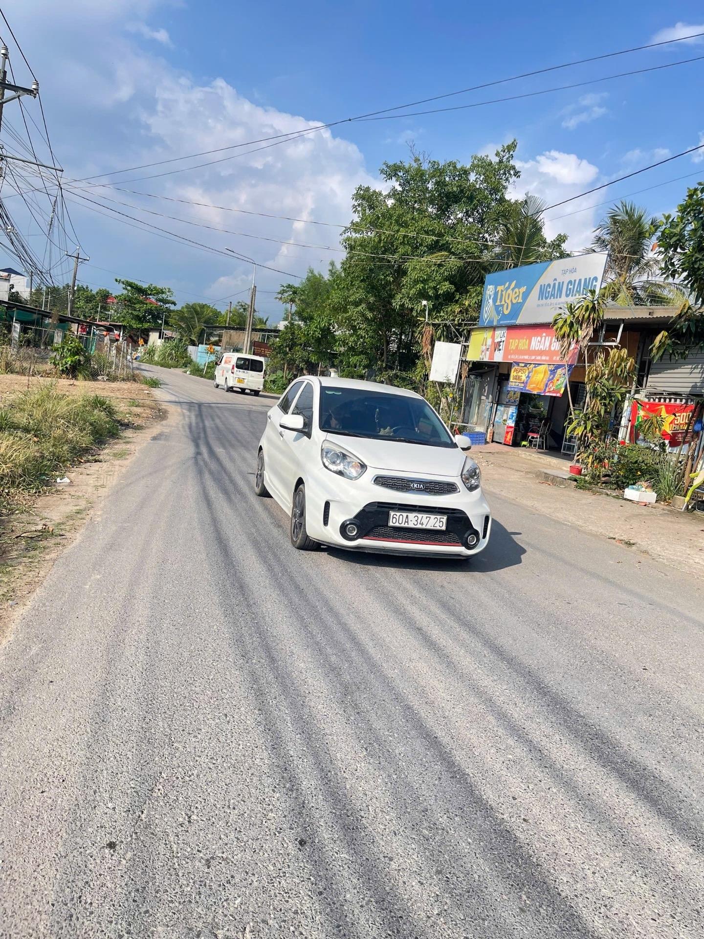 Sở hữu ngay nền đất 221 m2 tại Huyện Long Thành - Đồng Nai, giá 5,2 tỷ