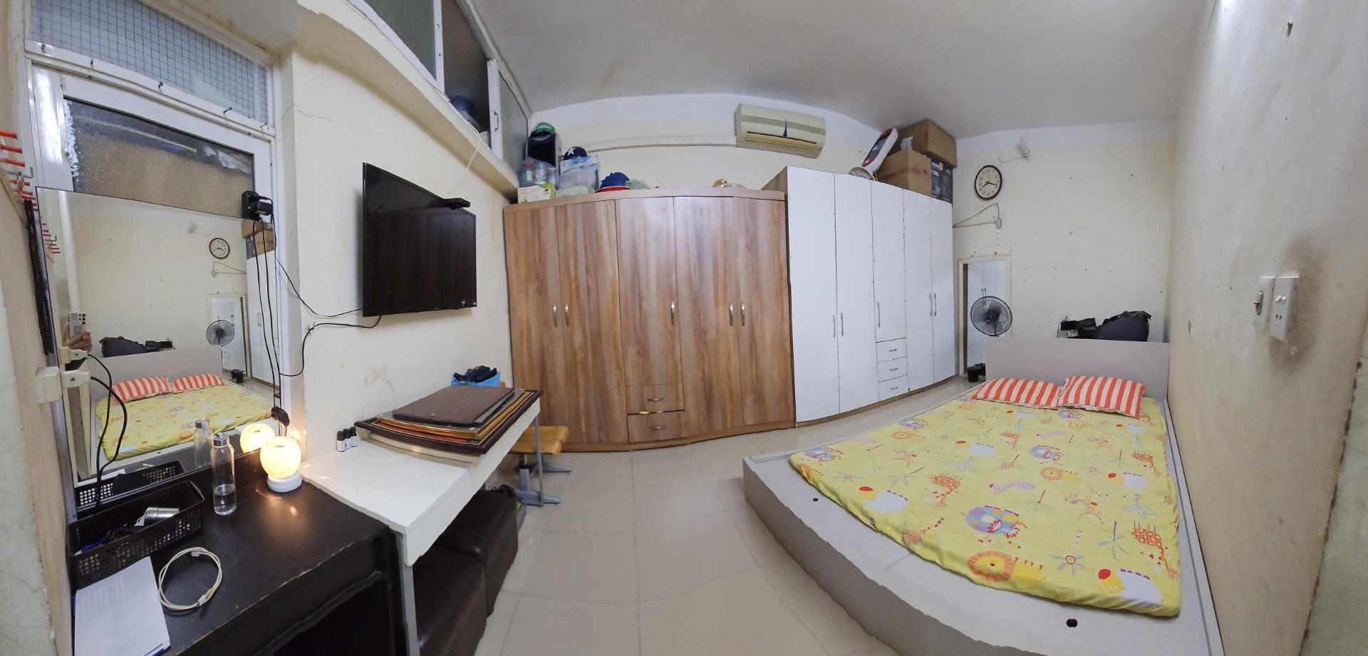 Bán gấp nhà chung cư 60 m2, giá 4,5 tỷ tại Đường Nguyên Hồng - Láng Thượng - Đống Đa - Hà Nội