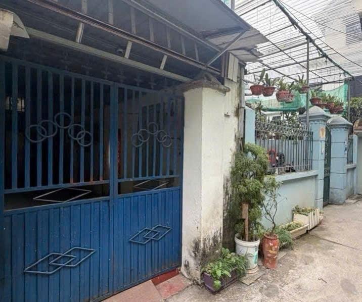 Chuyển nhượng mảnh đất 65 m2 tại Quận Hà Đông - Hà Nội, giá 1,3E-05 tr