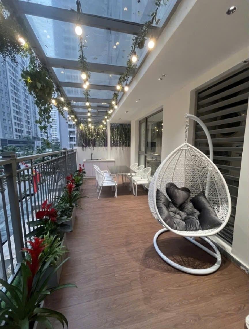 Cần bán gấp bán nhanh căn 100 m2, giá 16,6 tỷ tại Đường Lĩnh Nam - Tương Mai - Hoàng Mai - Hà Nội