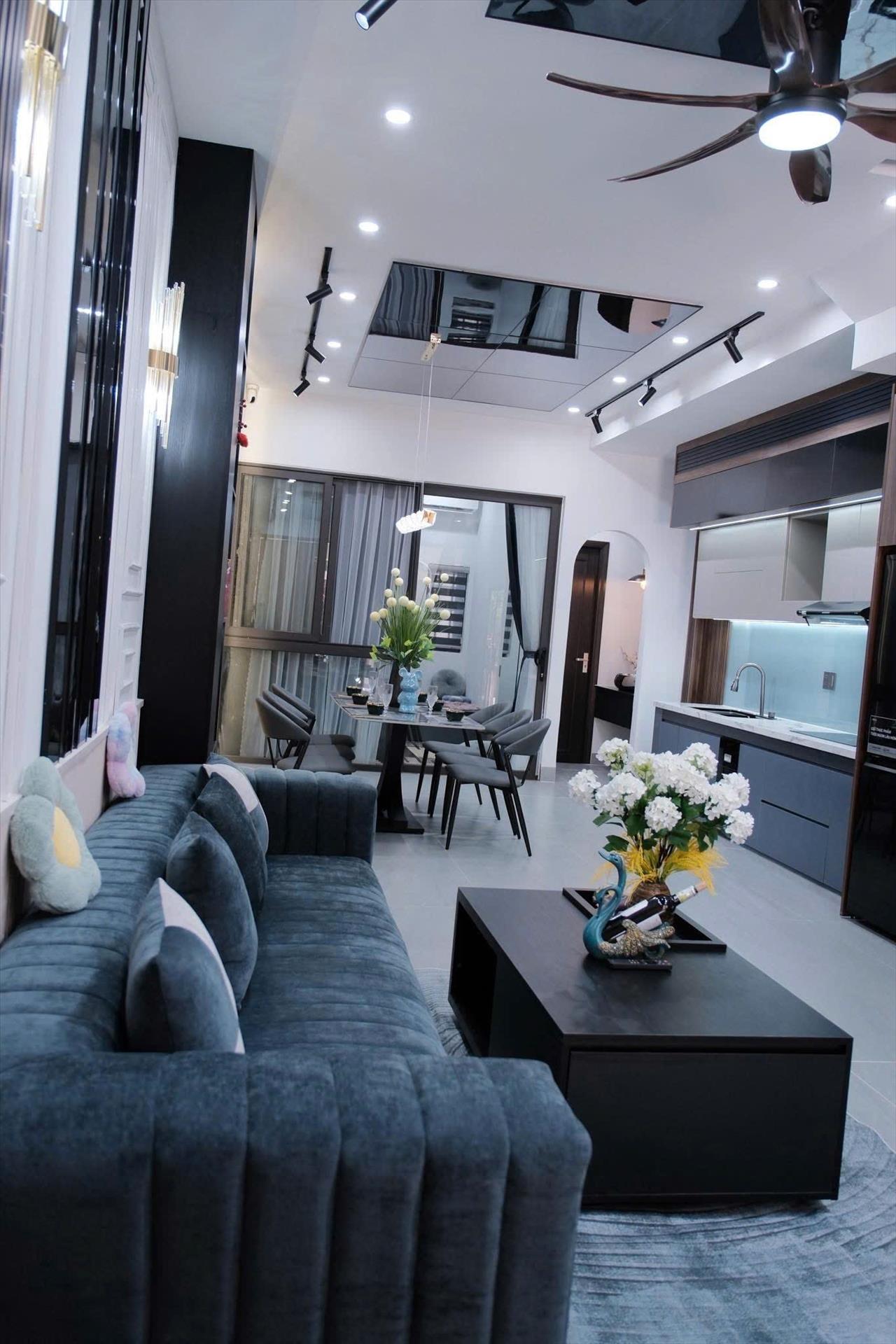 Cần bán nhanh căn nhà mặt phố 3 tầng, 78 m2 tại Đường Nguyễn Chích - Liên Chiểu, giá 9 tỷ