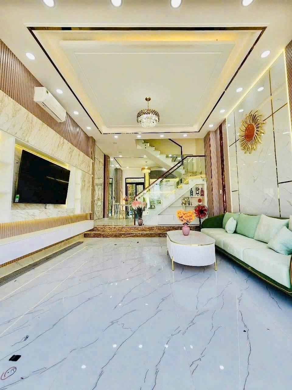 Cần bán nhà sổ hồng riêng 65 m2 tại Đường Nguyễn Bình - Phú Xuân - Nhà Bè, giá 1,05 tỷ