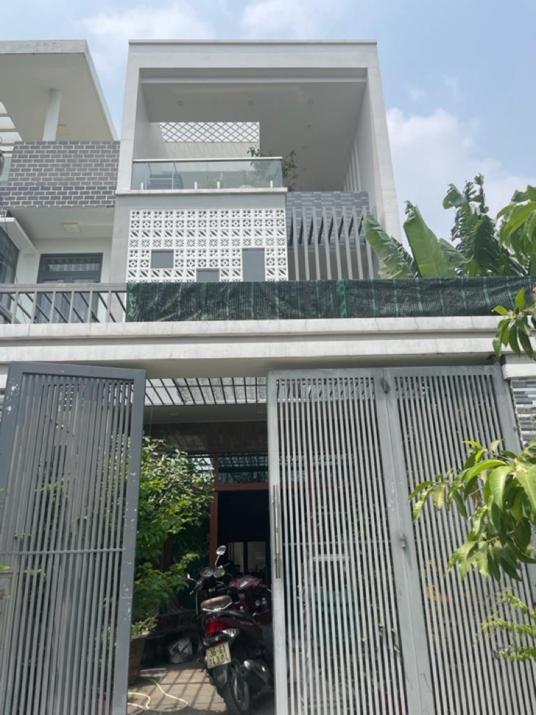 Sở hữu ngay nhà sổ riêng 133 m2 tại Đường Vườn Lài - An Phú Đông - Quận 12, giá 11,9 tỷ