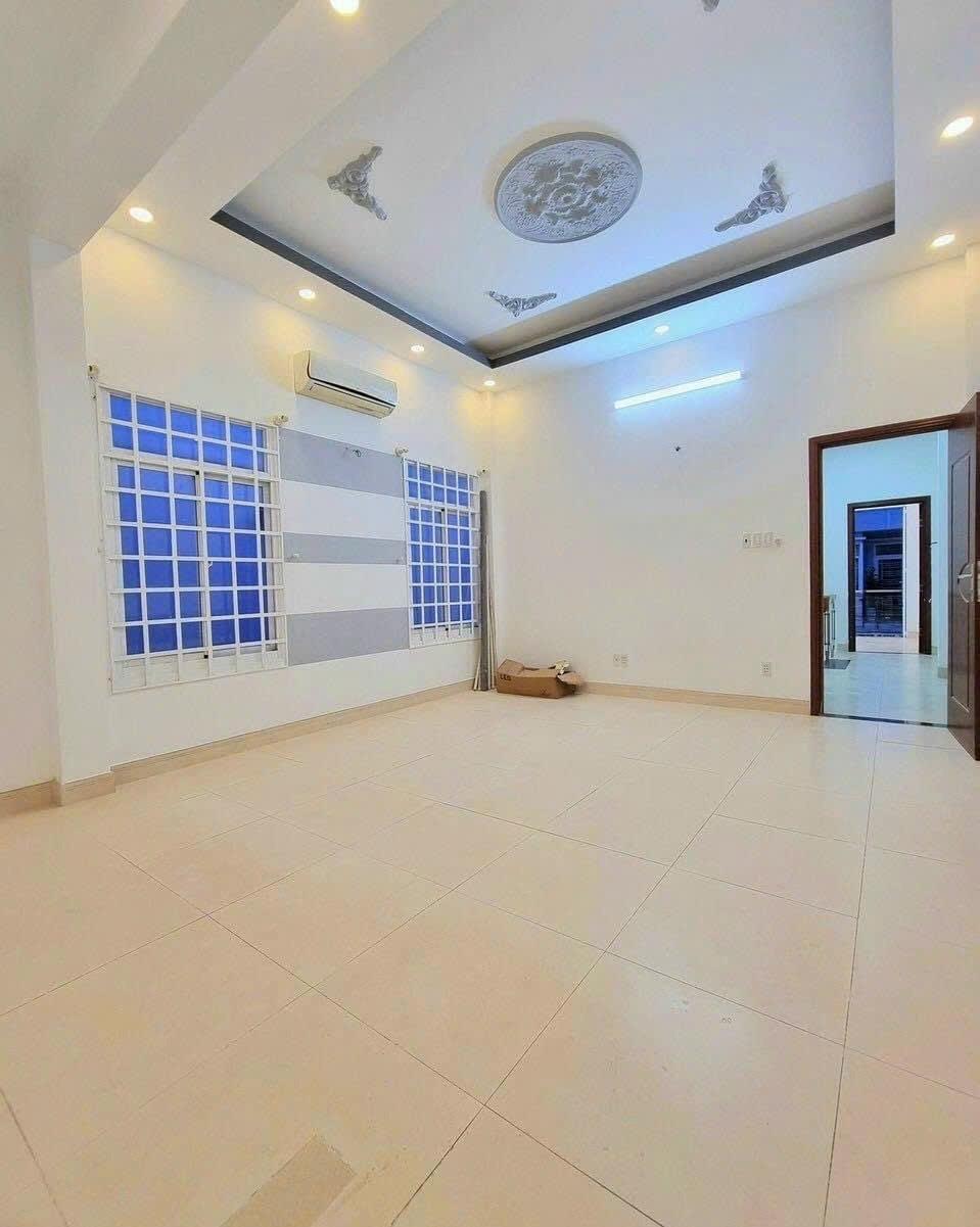 Cần bán nhanh căn nhà đẹp 56 m2 tại Quận Thủ Đức - TP Hồ Chí Minh, giá 1,85 tỷ