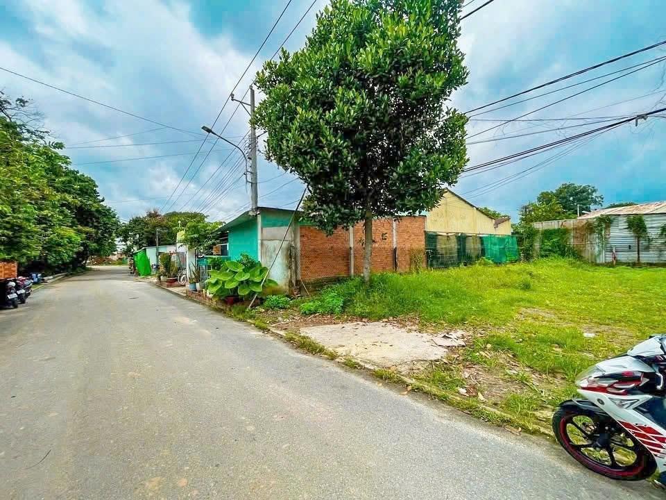 Cần bán gấp lô đất sổ riêng 380 m2 tại Xã An Tịnh - Trảng Bàng - Tây Ninh, giá 630 triệu