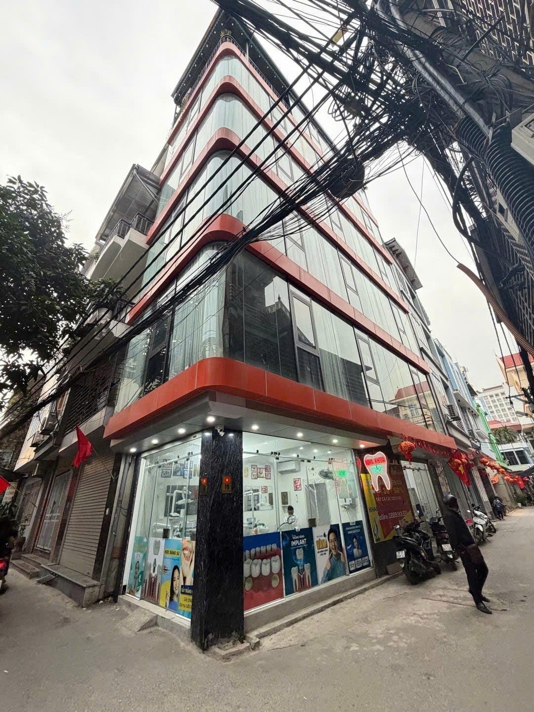 Chuyển nhượng căn nhà đẹp 46 m2 tại Quận Hà Đông - Hà Nội, giá 11 tỷ