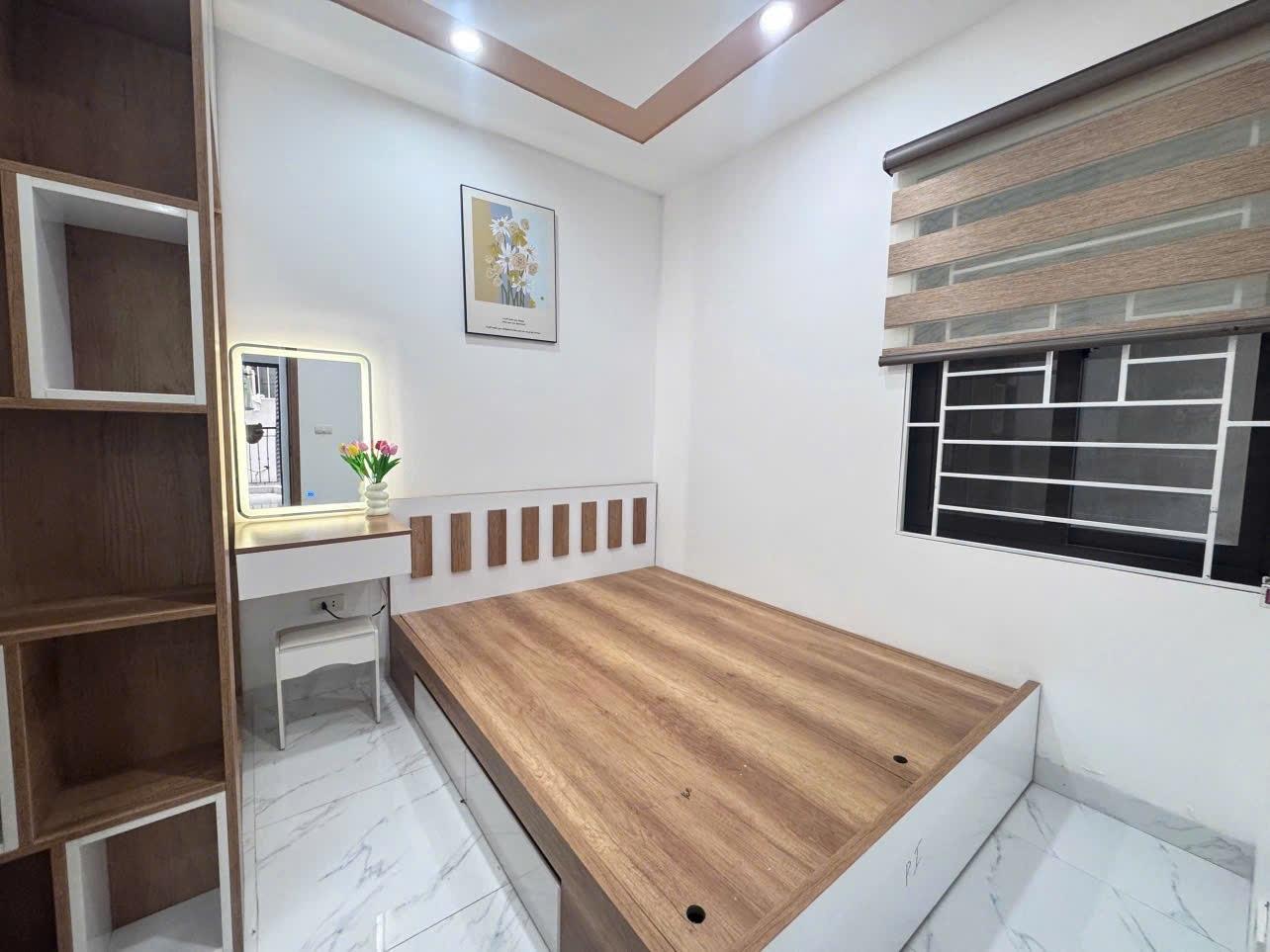 Cần bán gấp căn hộ 35 m2, giá 1,5 tỷ tại Đường Tân Khai - Vĩnh Hưng - Hoàng Mai - Hà Nội