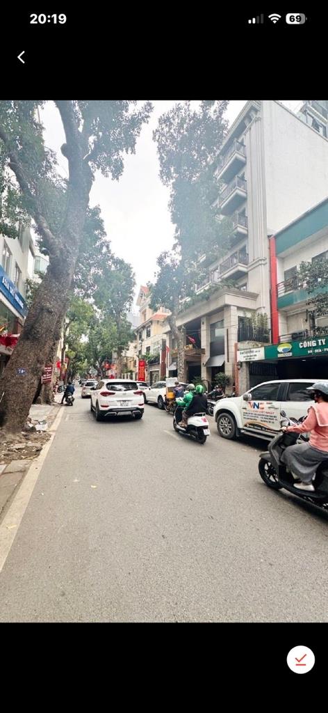 Cần bán gấp bán nhanh nhà mặt tiền 45 m2 tại Đường Lý Nam Đế - Cửa Đông - Hoàn Kiếm, giá 40 tỷ