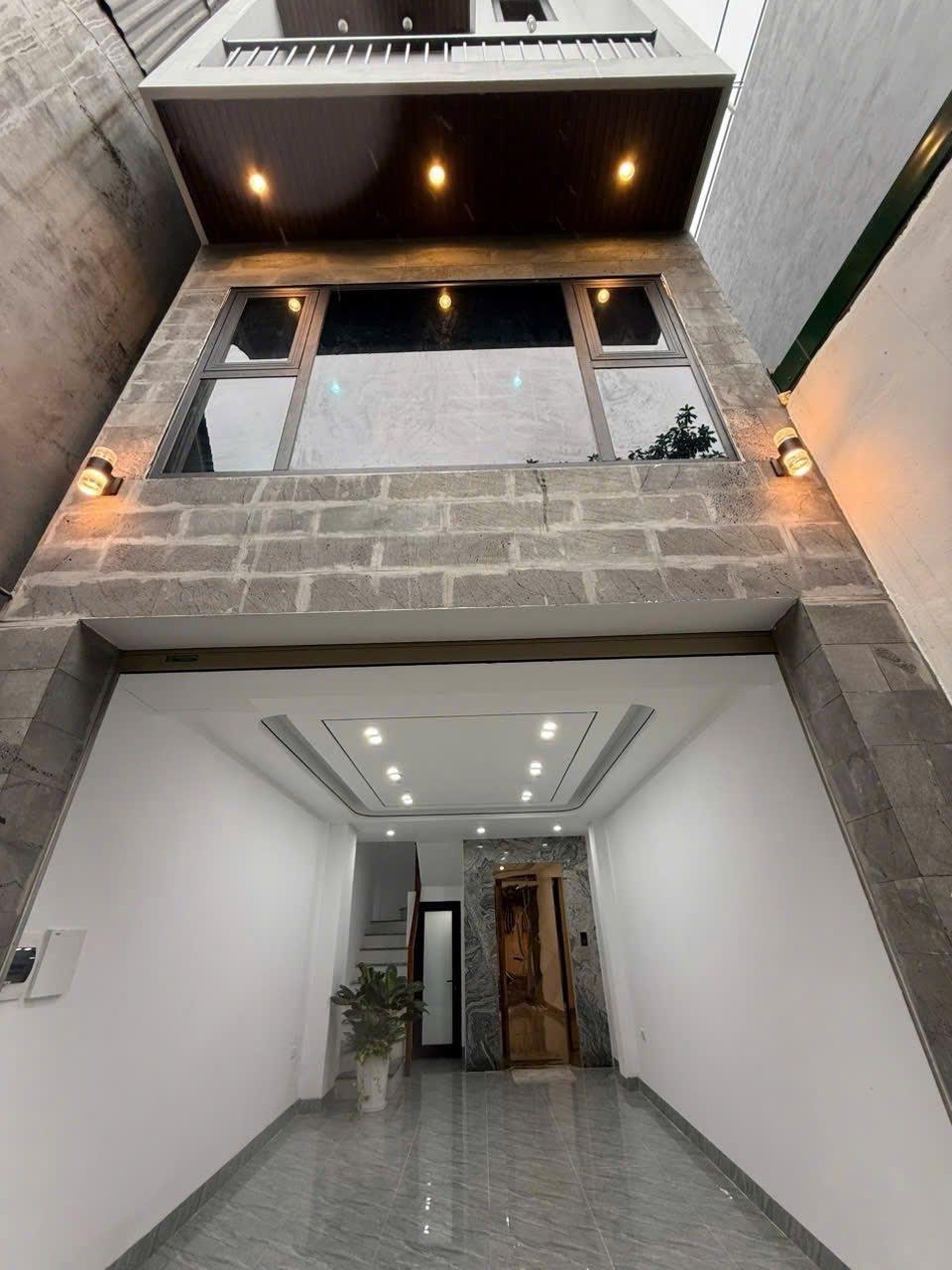 Sở hữu ngay nhà 40 m2 tại Đường Phú Diễn - Cổ Nhuế 1 - Bắc Từ Liêm - Hà Nội, giá 8,6 tỷ