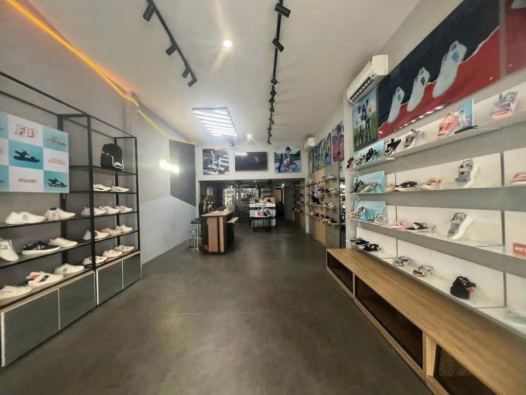 Sở hữu ngay căn nhà mặt phố 115 m2 tại Phường Hải Châu I - Hải Châu - Đà Nẵng, giá 38 triệu