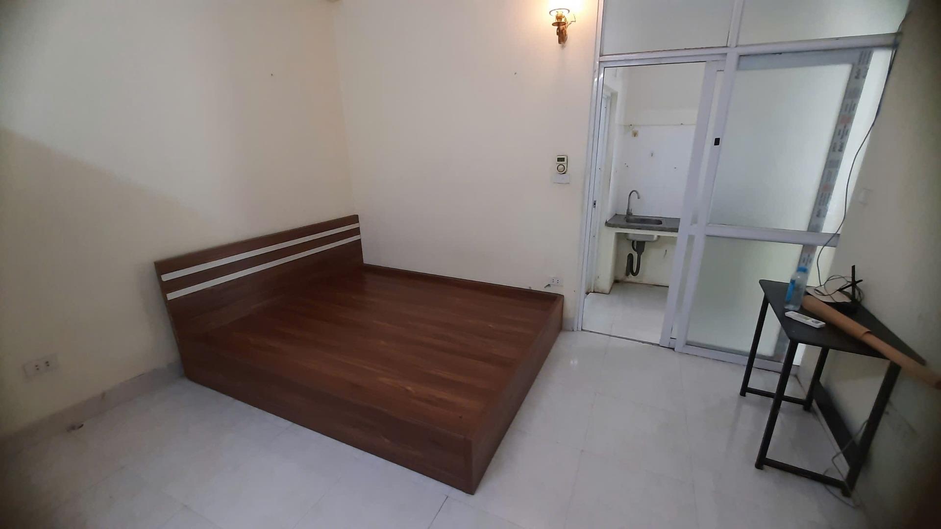 Cho thuê ccmn số 10 ngõ 59 Đại Linh, gần Kiến trúc, bưu chính. Vệ sinh khép kín