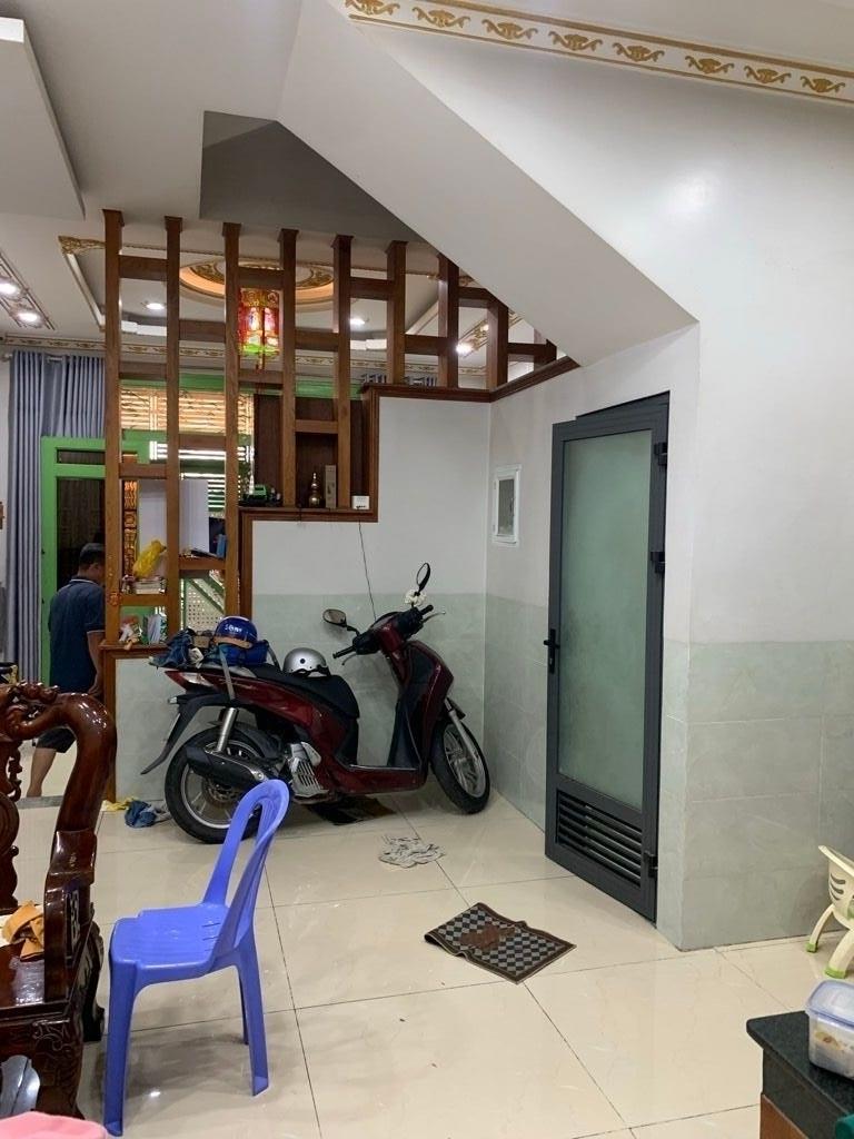 Bán nhà riêng sổ đỏ 73 m2 tại Phường Linh Xuân - Thủ Đức - TP Hồ Chí Minh, giá 6,8 tỷ