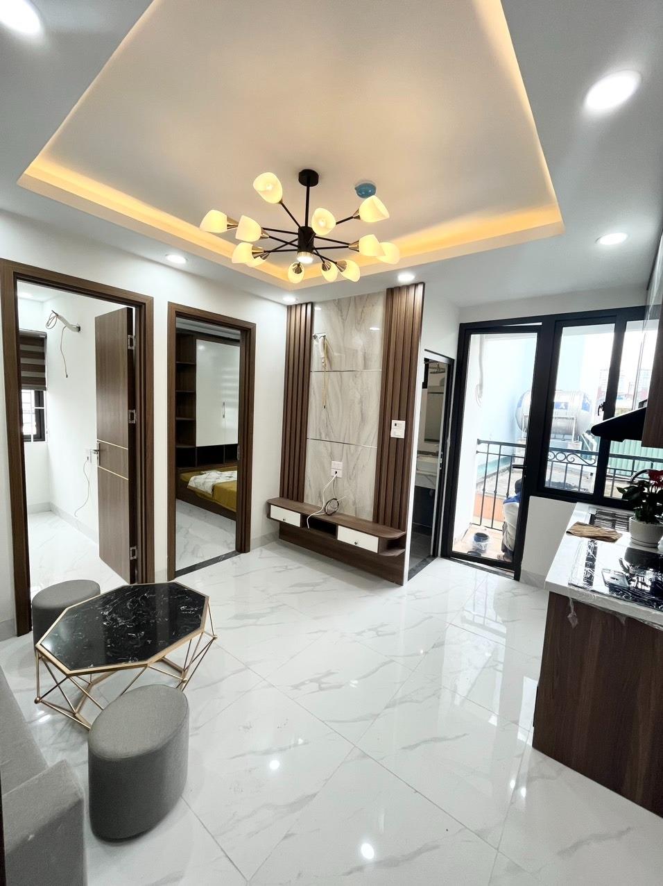 Bán nhà chung cư 50 m2, giá 1,58 tỷ tại Đường Lạc Long Quân - Nhật Tân - Tây Hồ - Hà Nội