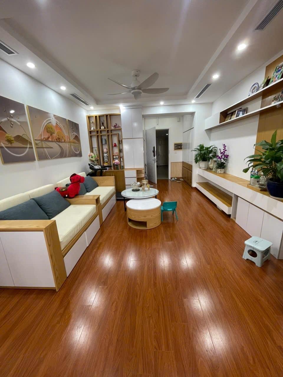 Bán gấp căn hộ chung cư 107 m2, giá rẻ tại Đường Tố Hữu - Trung Văn - Nam Từ Liêm - Hà Nội