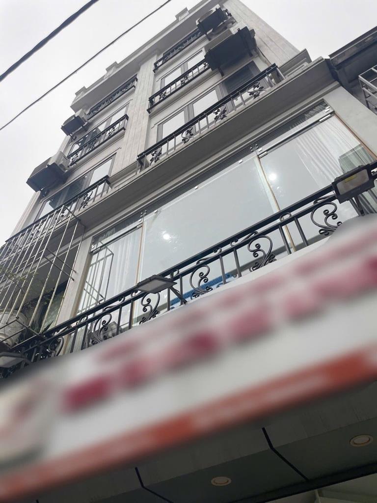 Cần bán nhà sổ riêng 36 m2 tại Đường Tô Hiệu - Hà Đông - Hà Nội, giá 12,98 tỷ