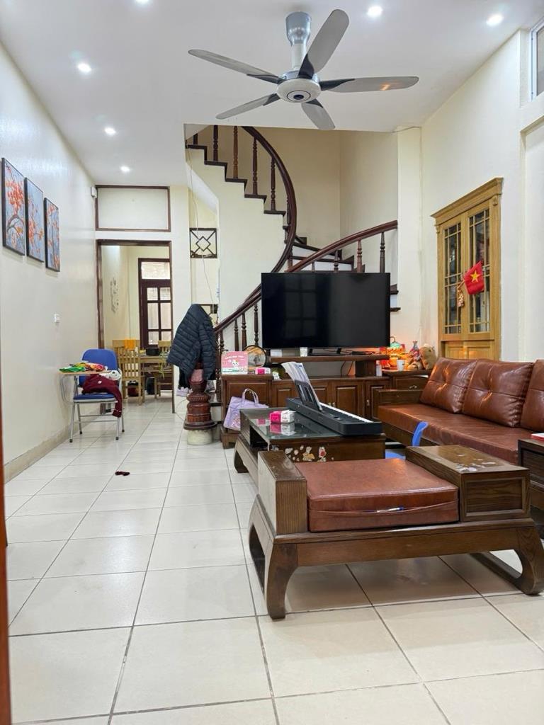 Sở hữu nhà sổ hồng riêng 56 m2 tại Đường Vĩnh Phúc - Vĩnh Phúc - Ba Đình - Hà Nội, giá 11 tỷ