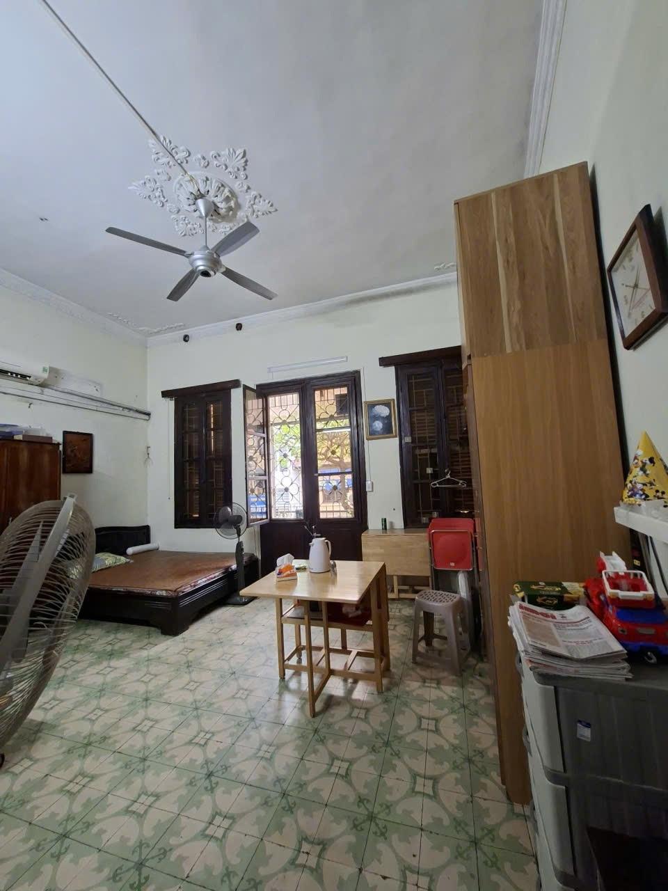 Cần bán gấp nhà mặt phố 141 m2 tại Phố Hàng Bông - Hàng Bông - Hoàn Kiếm - Hà Nội, giá 30 tỷ