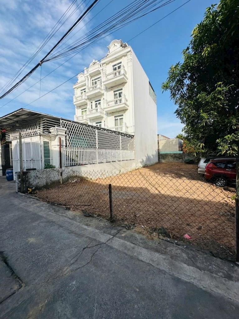 Bán đất 181,8000030517578 m2 tại Phường Dĩ An - Dĩ An - Bình Dương, thỏa thuận